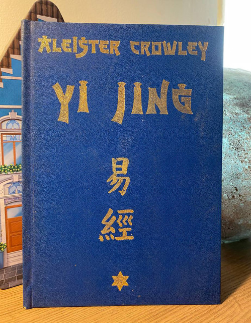 Yi jing - Alister Krouli / Aleister Crowley