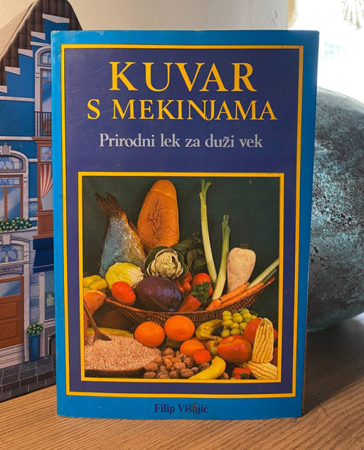 Kuvar sa mekinjama: prirodni lek za duži vek - Dragoslav Avramović, Dobrila Angelus