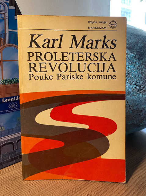 Proleterska revolucija: Pouke Pariske komune - Karl Marks Proleterska revolucija: Pouke Pariske komune - Karl Marks