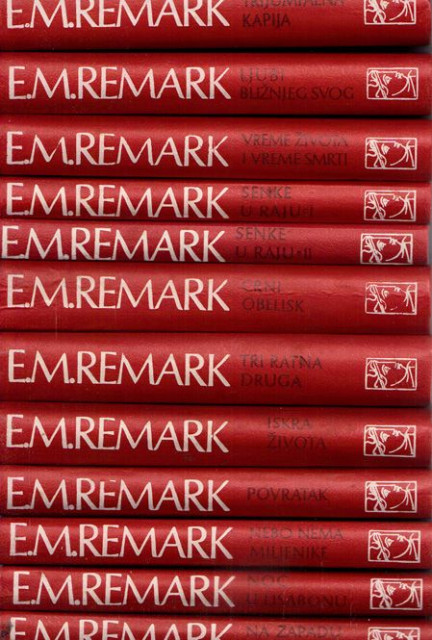 E. M. Remark: Celokupna dela u 12 knjiga