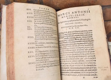 Caroli Sigonii Oratoris Disertissimi Orationes Septem (MDXCII); M. Antonii MURETI I. C. et Civis Rom. Orationum (1592)